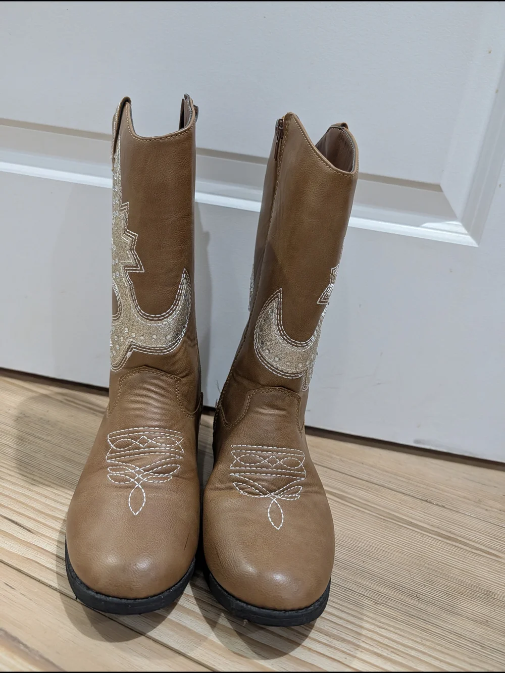 Kensie Girl Tan Boots with Gold Glitter Western Stitch‎